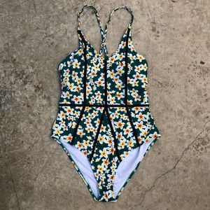CUPSHE One Piece Floral Swimsuit NWT